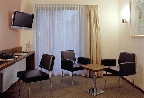 Venusberghotel Bonn Restoran foto