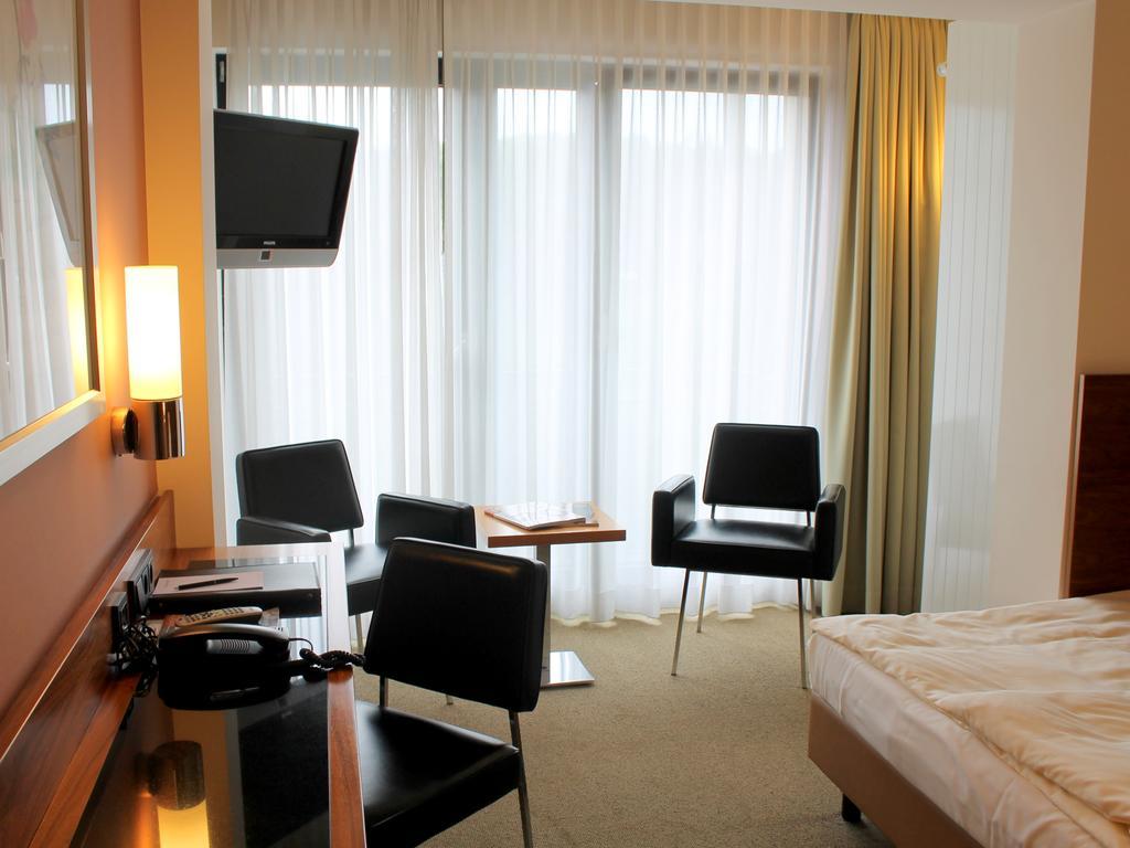 Venusberghotel Bonn Bagian luar foto