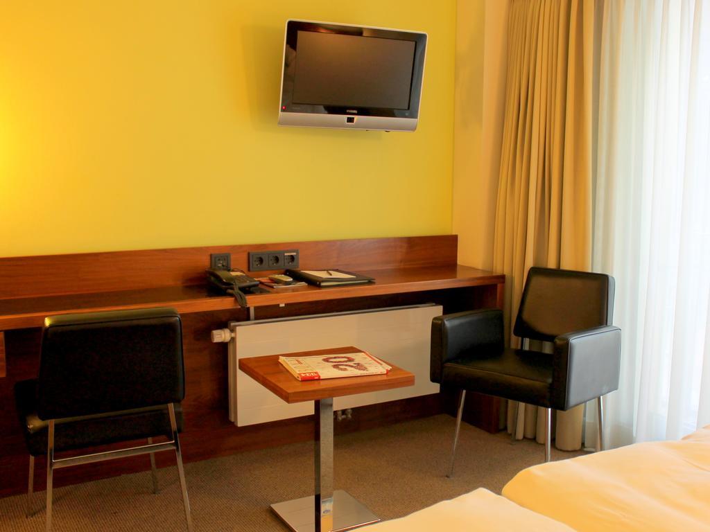 Venusberghotel Bonn Bagian luar foto
